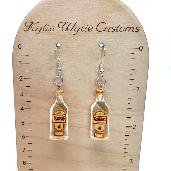 Gordons Gin Earrings - Alcohol Earrings - New Years Earrings - Party Earrings - Picture 8 of 8